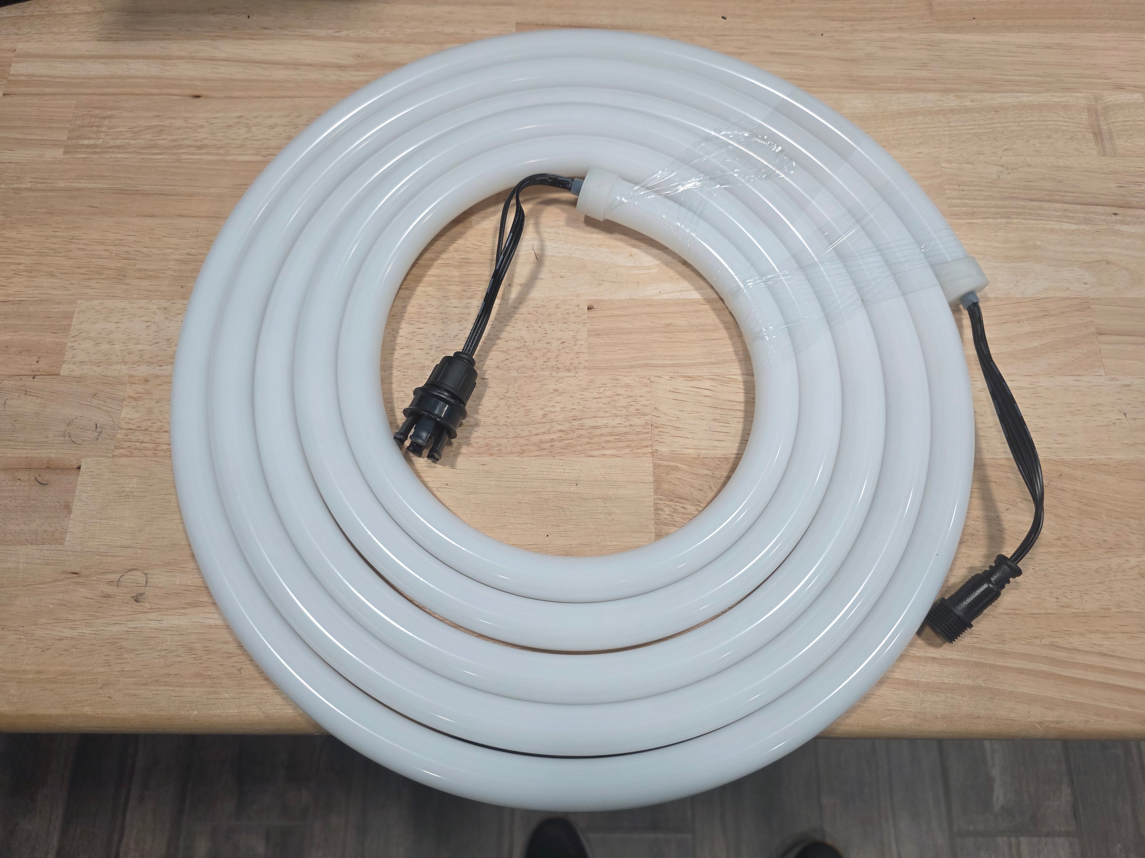 PiXel Paradise USA WS2815 Individually Addressable Neon Tube Light | White or Black | 5m Long