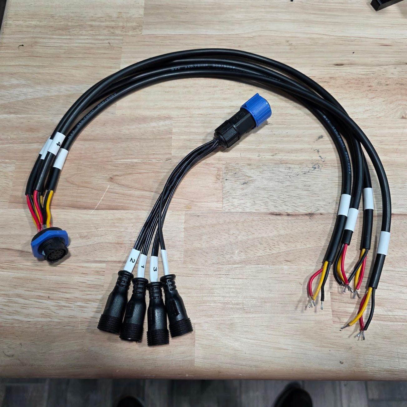 ConnectGenie 4 Port Bulkhead Connector